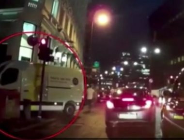 Καρέ-καρέ τα πρώτα λεπτά από το μακελειό στο Λονδίνο